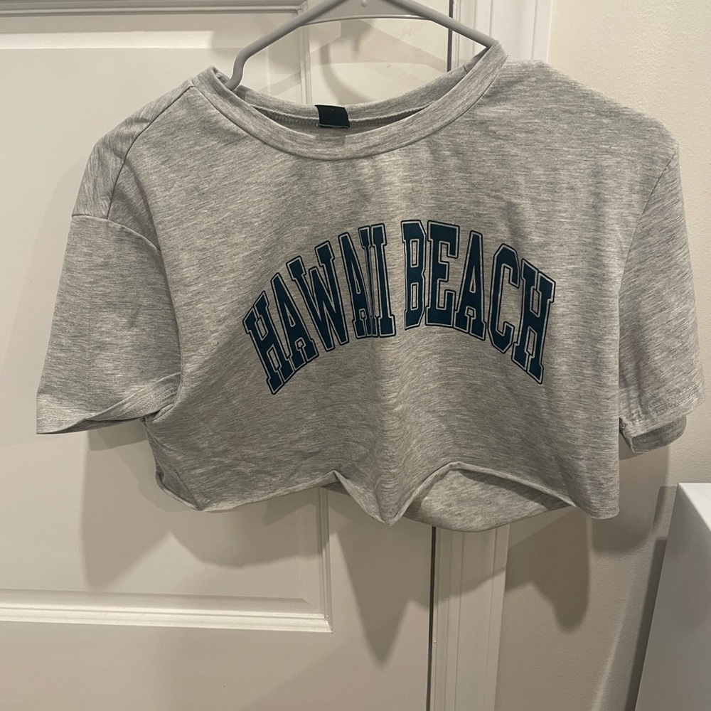 cropped graphic tee